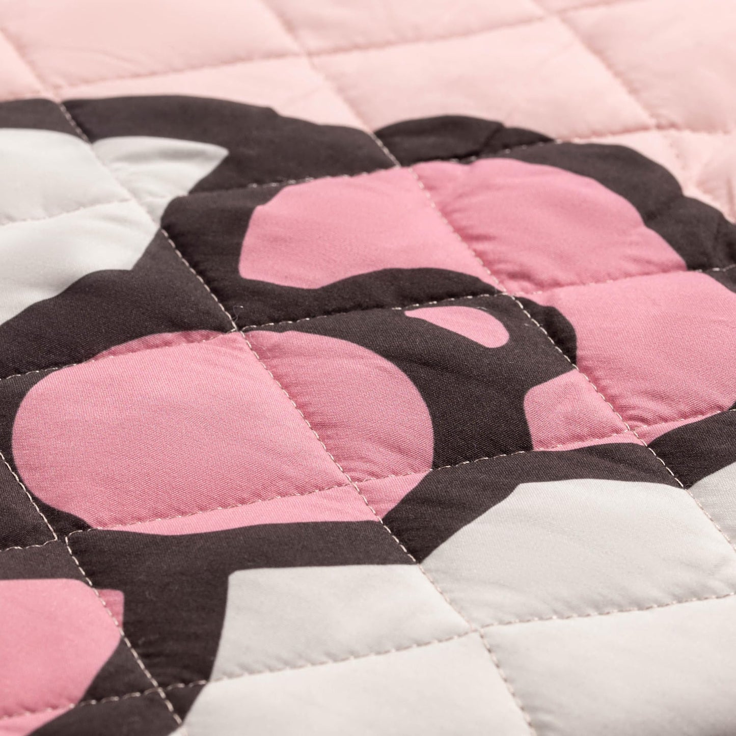 Jay Franco Hello Kitty Pink Stripes & Hearts Full/Queen Size Quilt & Sham Set - Super Soft Lightweight Bedspread Set