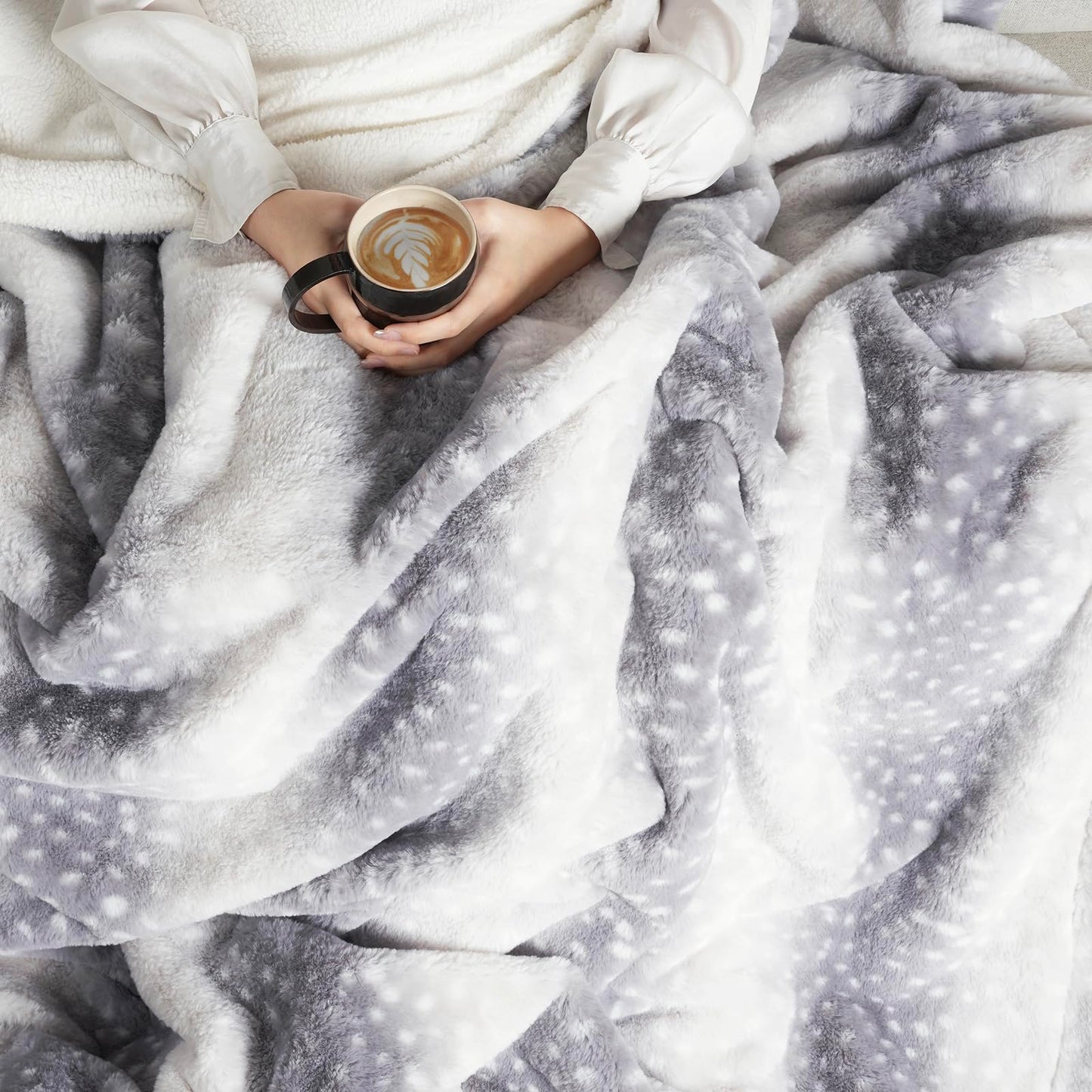 Cozy Bliss Luxury Faux Fur Throw Blanket Deer Print, Non Shedding Reversible Sherpa Blankets Super Soft Fuzzy Thick Warm Throws Home Decor for Christmas Couch Bed Sofa Women (Grey, 60x80 Inches)