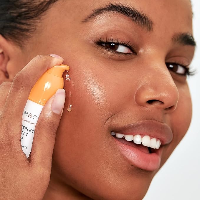 Farmacy 10% Vitamin C Serum for Face - Brightening Vitamin C Face Serum to Firm + Smooth Skin Texture - L Ascorbic Acid + Tangerine Peel Infused Skin Care to Hydrate and Even Skin Tone (30ml)