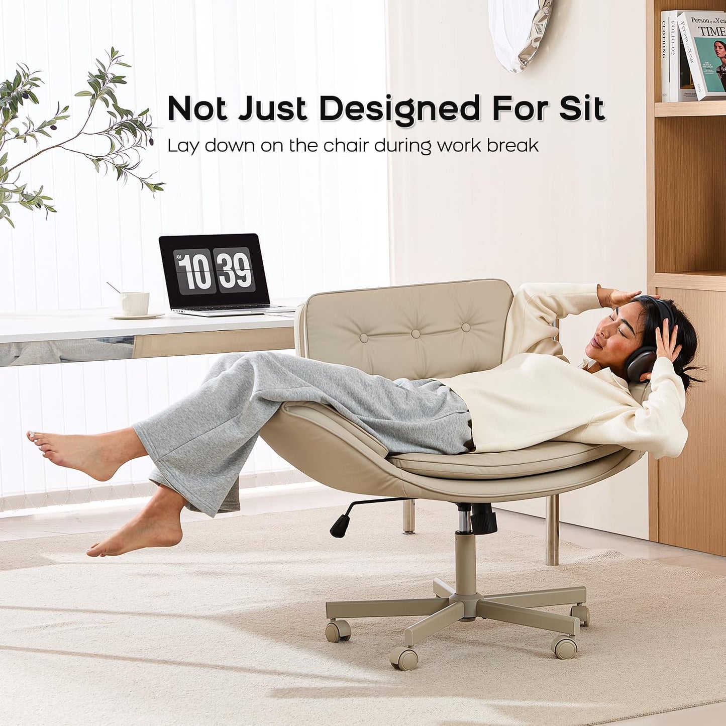 amseatec Criss Cross Chair with Armrests & Wheels, PU Leather Vanity Chair, Comfortable Adjustable Swivel Computer Office Desk Chairs for Home, Make Up, Bed Room (Cream White)